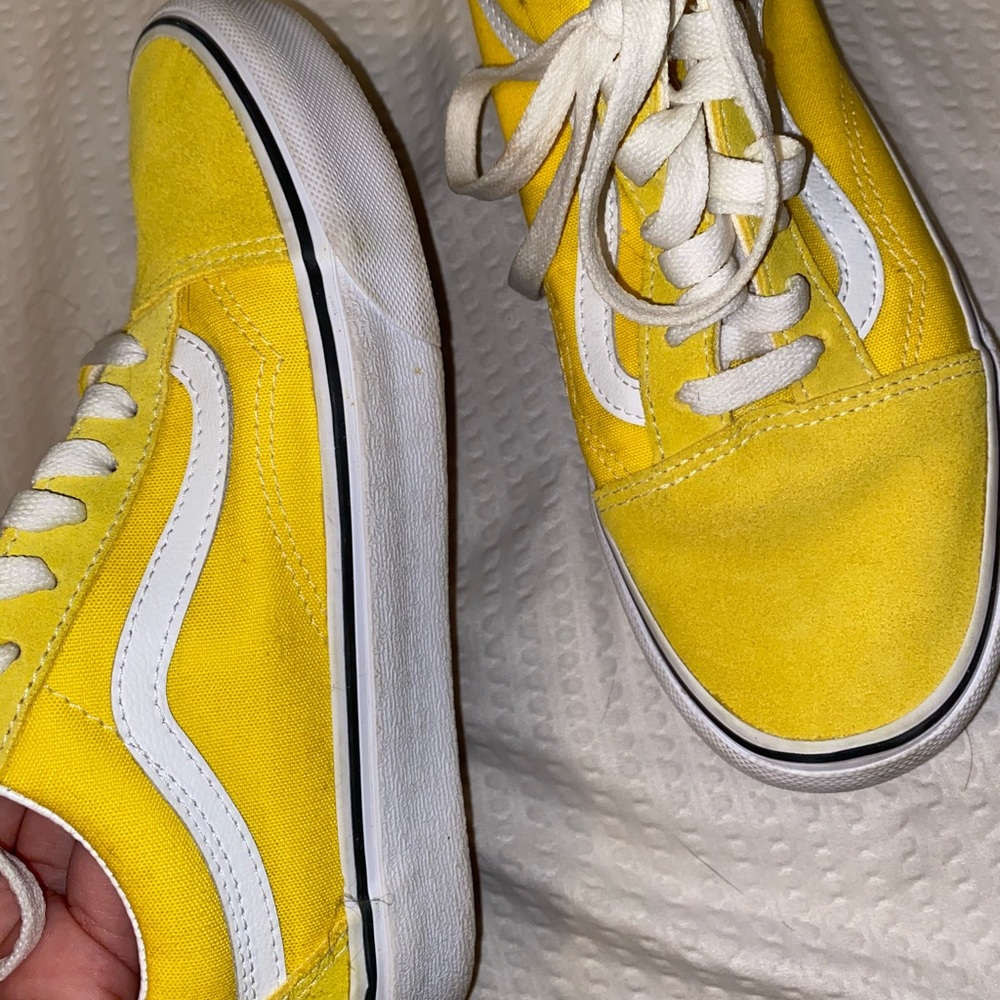 COPY - Yellow vans